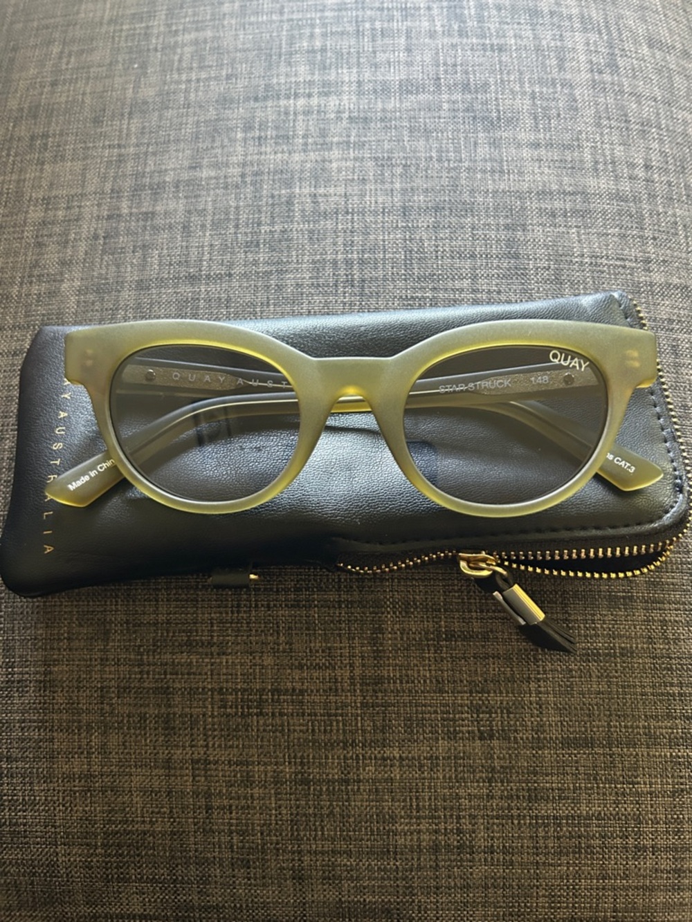 Quay Australia x Kylie Jenner - Olive Round Sunglasses - Starstruck Matte Frame